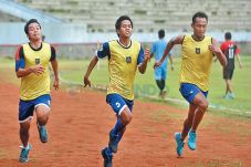 Cari Pelapis Welly Siagian