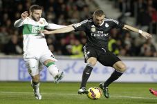 Madrid v Elche Masih...