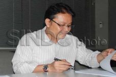 ISL Molor, Persebaya...