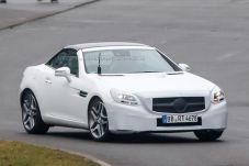 Mercedes-Benz SLC, Versi...