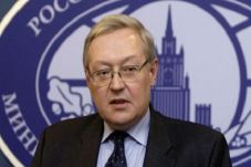Terkait Perdamaian Ukraina,...