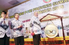 PGRI Diingatkan Jangan...