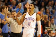 Westbrook Rajut Kemenangan...