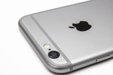 Besok Pre Order iPhone...