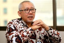 Lari dan Berenang untuk...
