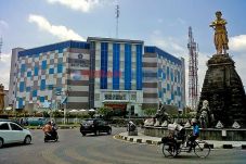 Hotel Brothers Tambah...