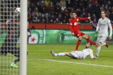 Leverkusen Pecundangi...