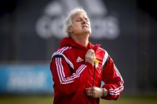 Pelatih Feyenoord Kebingungan...