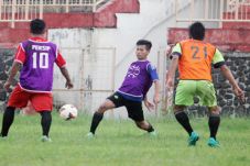 Kompetisi Molor, Persip...
