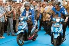 Suzuki Tembus Pasar...