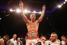 Frampton Pertahankan...