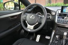 Lexus Indonesia Tidak...