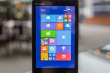 Lenovo Hadirkan Tablet...