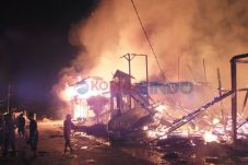 16 Rumah di Sidikalang...