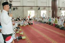 Eldin: Banyak Berzikir,...