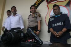 Dua Begal Jalanan Ditembak
