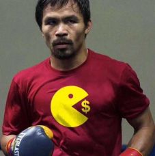 Foto Pacquiao Kenakan...