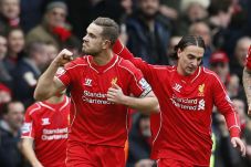 Demi 4 Besar, The Reds...