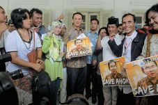Mediasi Ahok-DPRD Diprediksi...