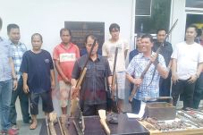 Giliran Pembuat Senpira...