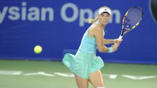 Wozniacki Tuntaskan...
