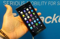 Smartphone Anyar BlackBerry...