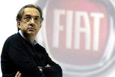 CEO Fiat: Apple dan...