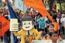 Unnes Kirim hingga 8.000...