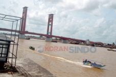 Wisatawan Menjerit Tarif...
