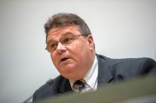 Lithuania Harap UE Perpanjang...
