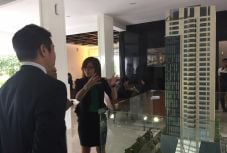 One East Luncurkan The...