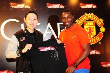 Andrew Cole Mencari...