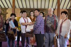 Empat Dubes Kunjungi...