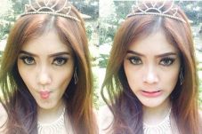 Tolak Foto Bugil, Model...