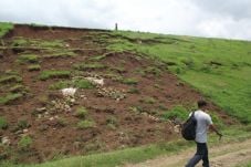 Tanggul Longsor, Waduk...