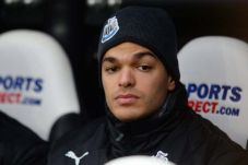Hatem Ben Arfa Merapat...