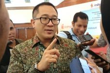 Indosat Minta Kejelasan...