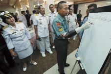 Tentara Bionik Pertama...