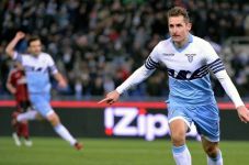 Lazio Bikin Fiorentina...