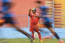 Arema Tanpa Formasi...