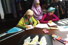 Muda-mudi yang Akan...