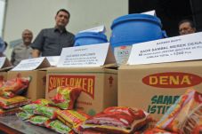 Awas Saus Berbahan Pewarna...