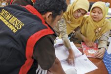 Kejari Geledah Kantor...