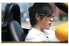 Vic Chou Jual Mobil...