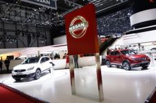 Pasar Stagnan, Nissan...