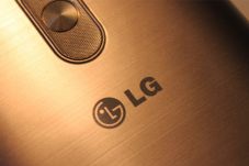 Rumor: LG Bikin Phablet...