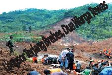 Longsor Terjang Brebes,...