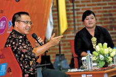 Komunikasi Menjadi Kunci...