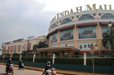 Lippo Mall Puri Bagi...