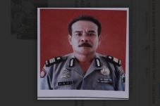 Serahkan Diri, Wakapolsek...